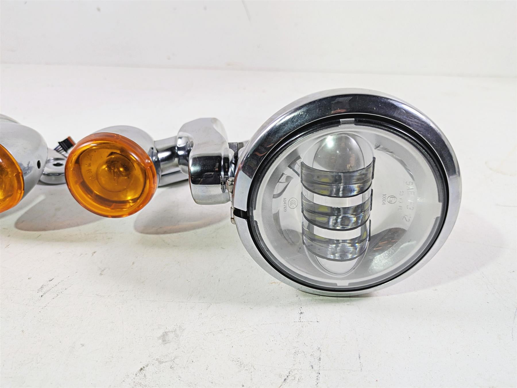 2015 Harley Touring FLHTKL Electra Glide Front Spot Light Blinker Set 68000021 {{ shop.shopifyCountryName }} - Mototech271