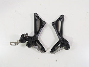 2020 Kawasaki Z900 ZR900 Rear Passenger Footpeg Rest Set 35063-1452-18R