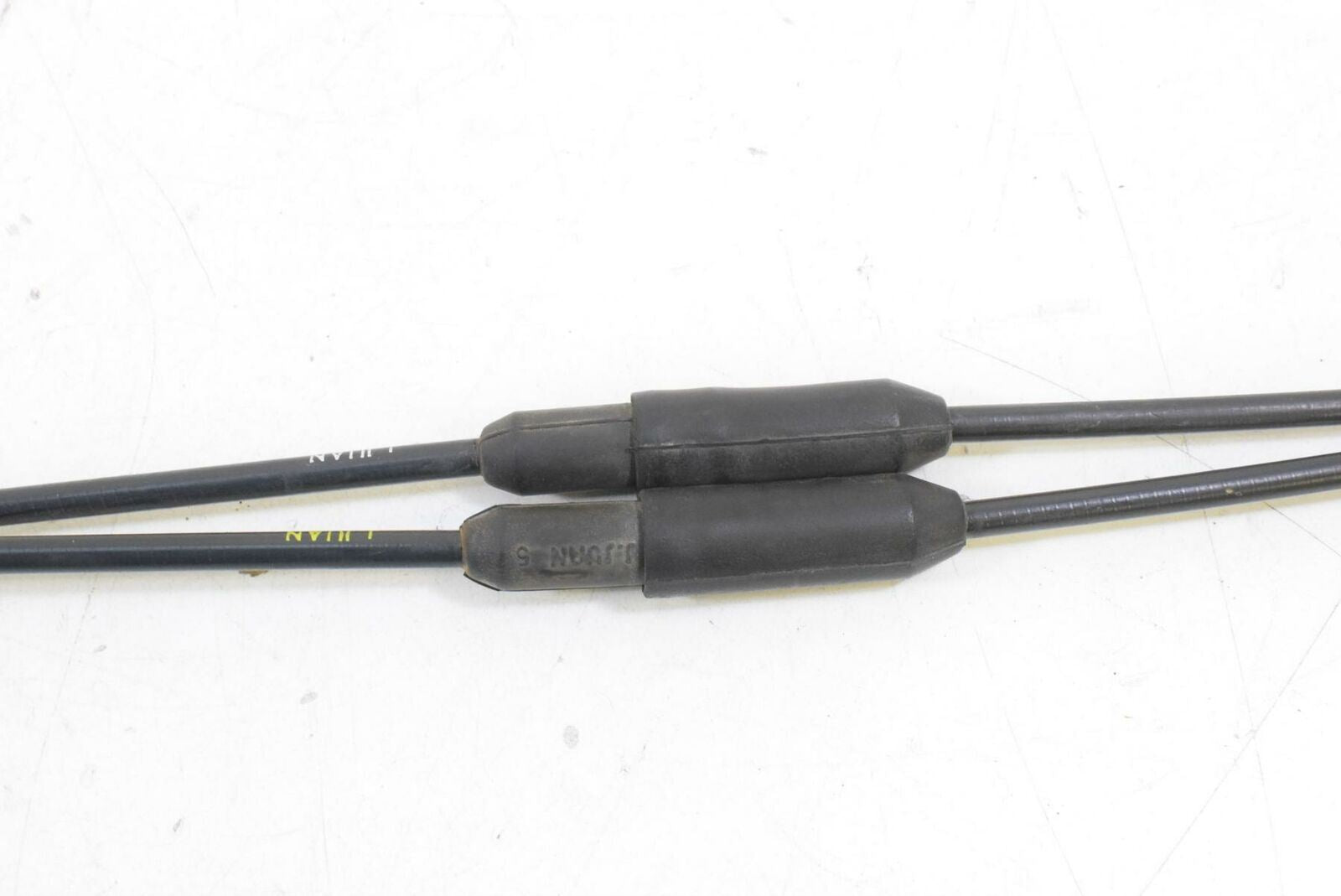 2010 Ducati 1198 S Corse Throttle Cable Mount Kit 65420161A {{ shop.shopifyCountryName }} - Mototech271