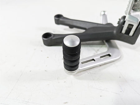 2020 Triumph Daytona 765 Moto2 Left Rider Footpeg & Shifter T2083381 T2082931 {{ shop.shopifyCountryName }} - Mototech271