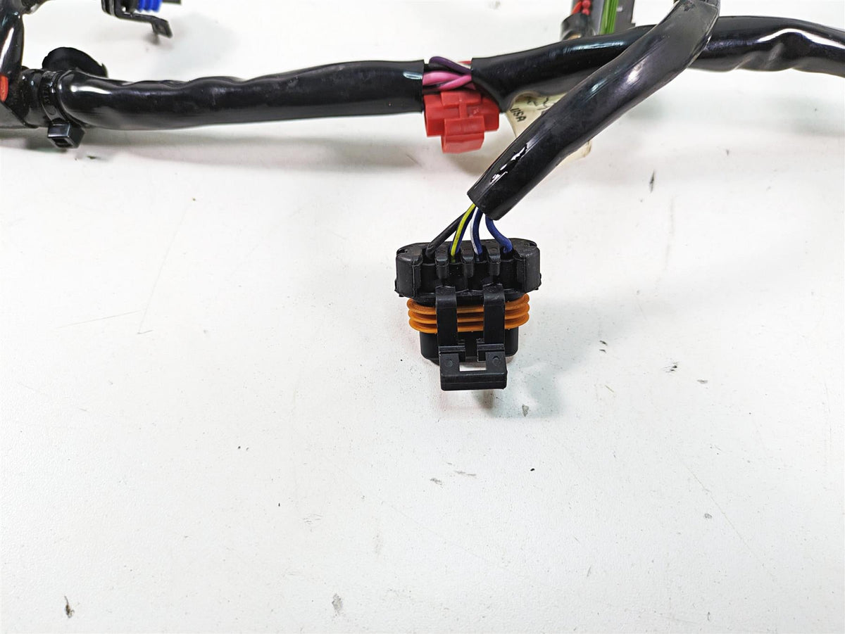 2019 Harley Touring FLHX Street Glide Front Wiring Harness -Read 69200121A {{ shop.shopifyCountryName }} - Mototech271
