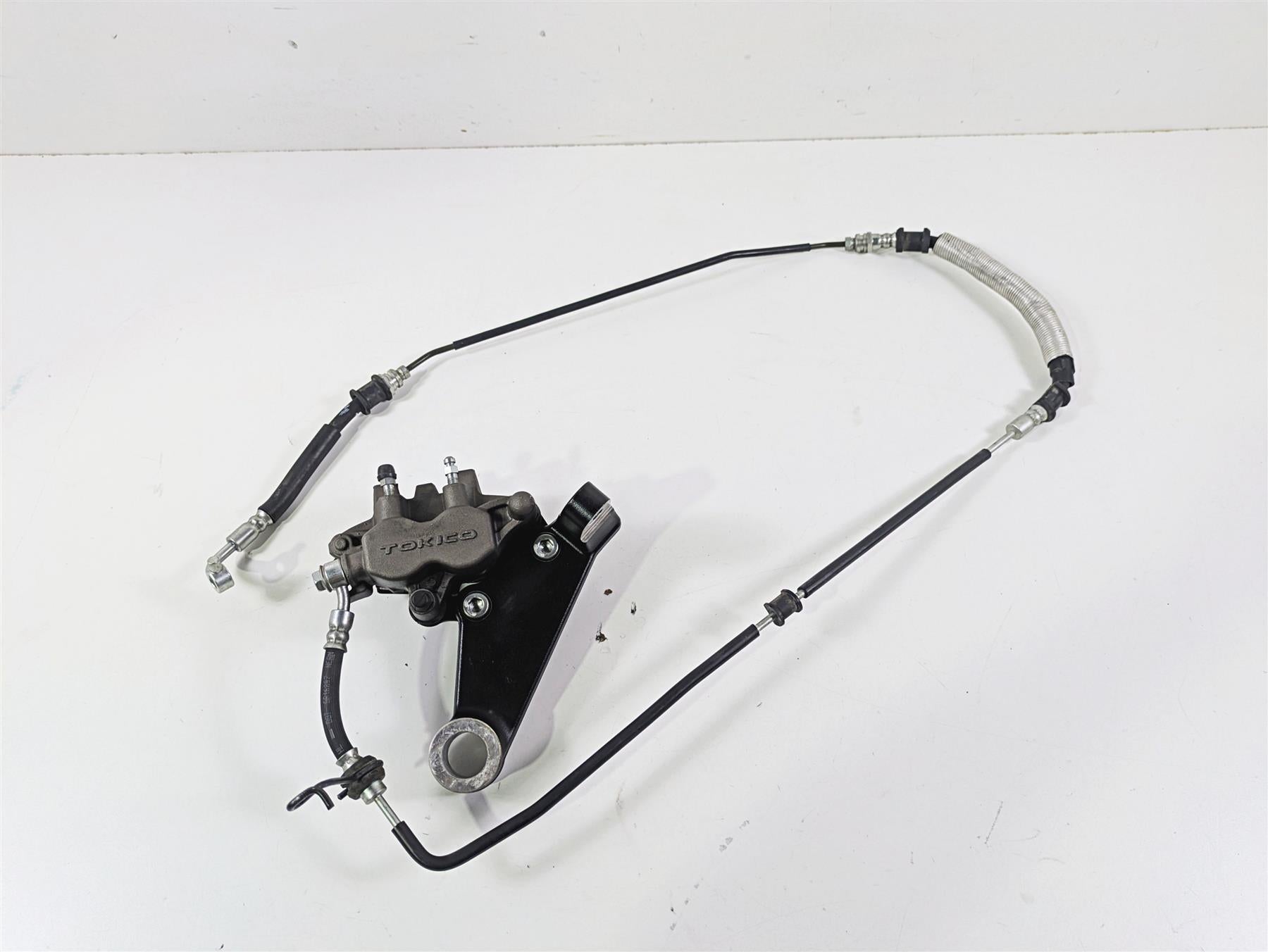2019 Suzuki M109R VZR1800 Boulevard Rear Brake Caliper Tokico 69100-01D40-999 {{ shop.shopifyCountryName }} - Mototech271