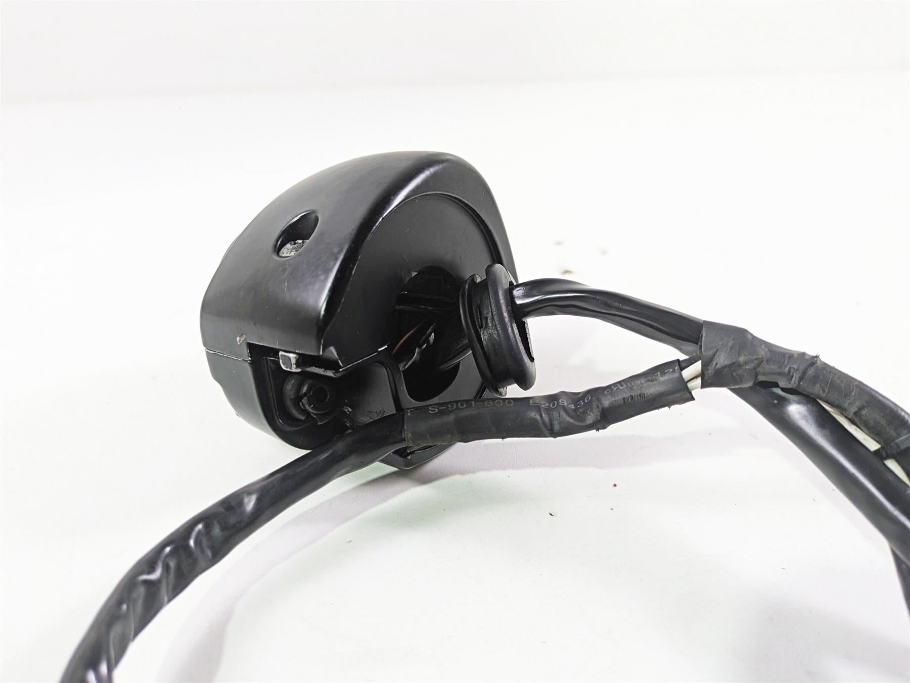 1998 Harley Touring FLHRCI Road King Right Hand Control Switch - Read 71684-06A {{ shop.shopifyCountryName }} - Mototech271