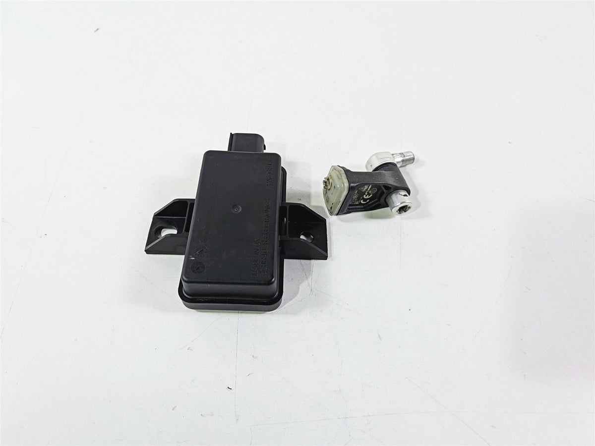 2020 BMW S1000RR K67 Front Tire Pressure Sensor & Module Tps 36317914365-Mototech271