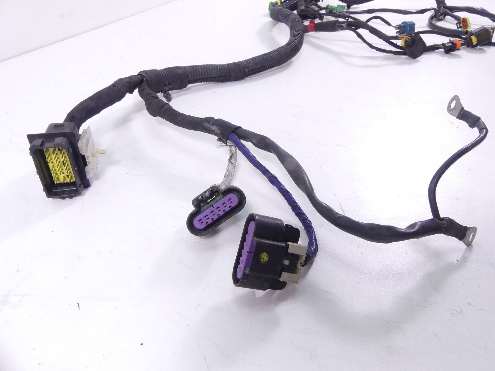 2016 Aprilia RSV 1100 Tuono V4 RR Engine Wiring Harness 2D000266 896892 {{ shop.shopifyCountryName }} - Mototech271