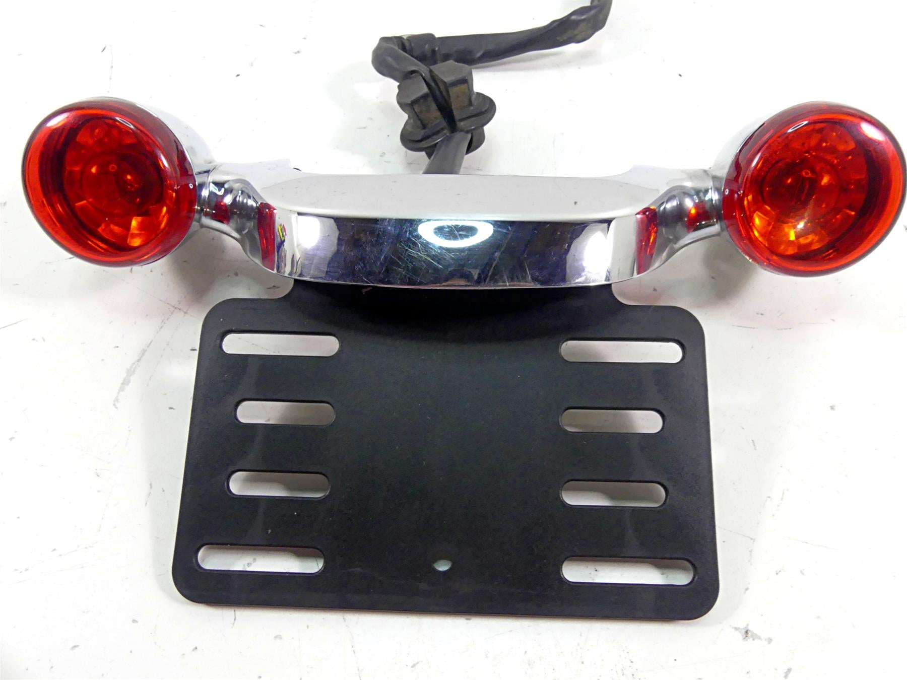 2011 Harley Touring FLTRX Road Glide Rear Blinker Turn Signal Bar 68629-05 {{ shop.shopifyCountryName }} - Mototech271