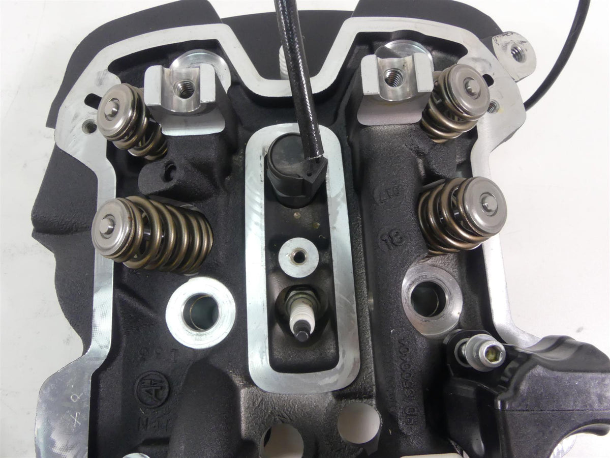 2018 Harley FLHC Softail Heritage Rear Cylinder Head Cylinderhead M8 16500404 {{ shop.shopifyCountryName }} - Mototech271