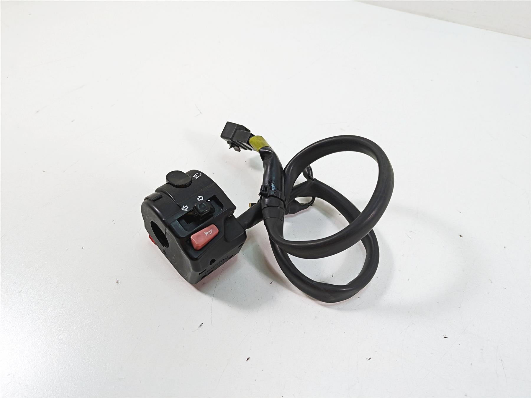 2012 Triumph Tiger 800XC ABS Left Hand Turn Signal Control Switch T2504519 {{ shop.shopifyCountryName }} - Mototech271
