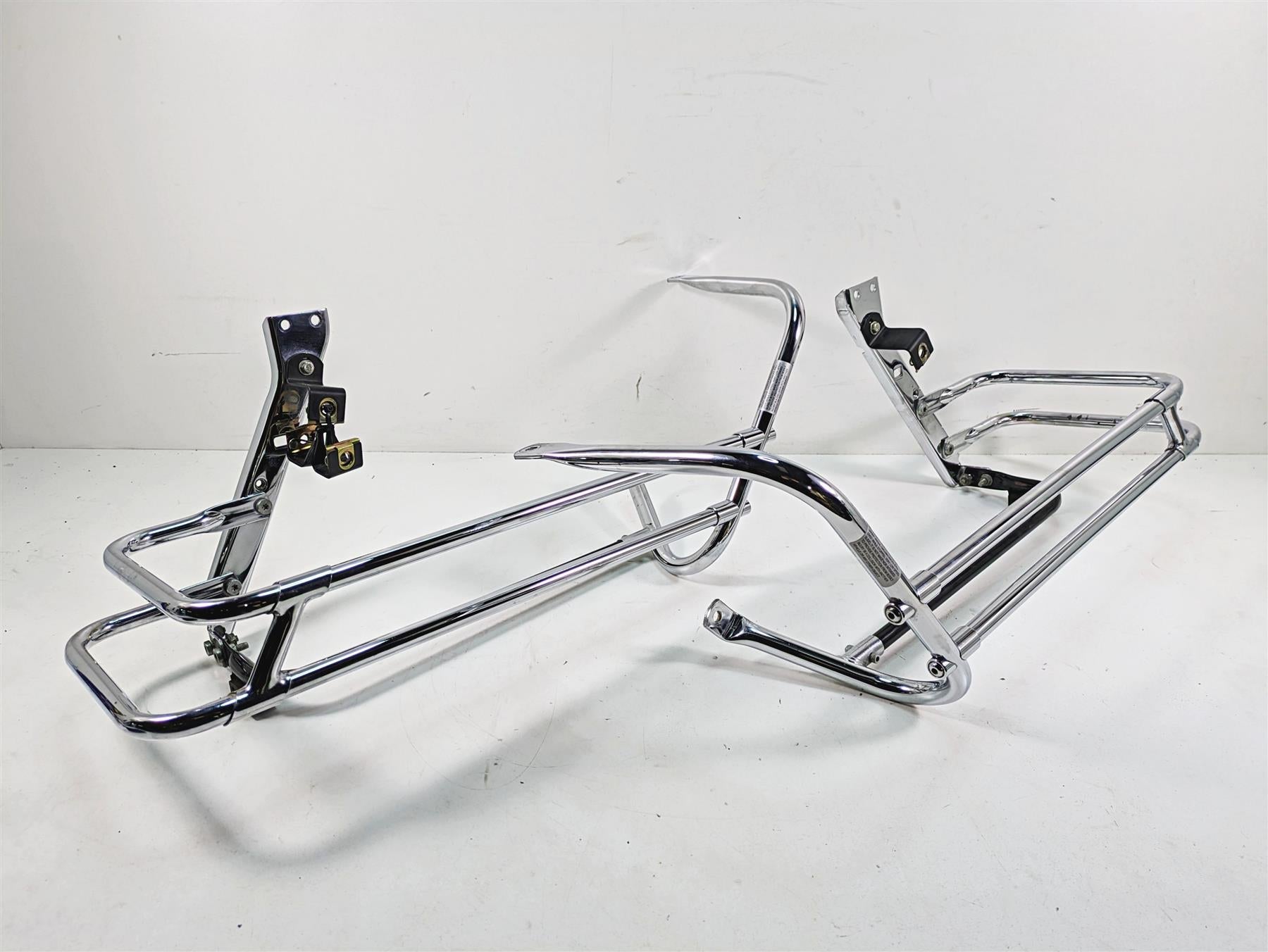2006 Harley Touring FLHTCUI Electra Glide Saddlebag Guard Rail Set 49172-97 {{ shop.shopifyCountryName }} - Mototech271