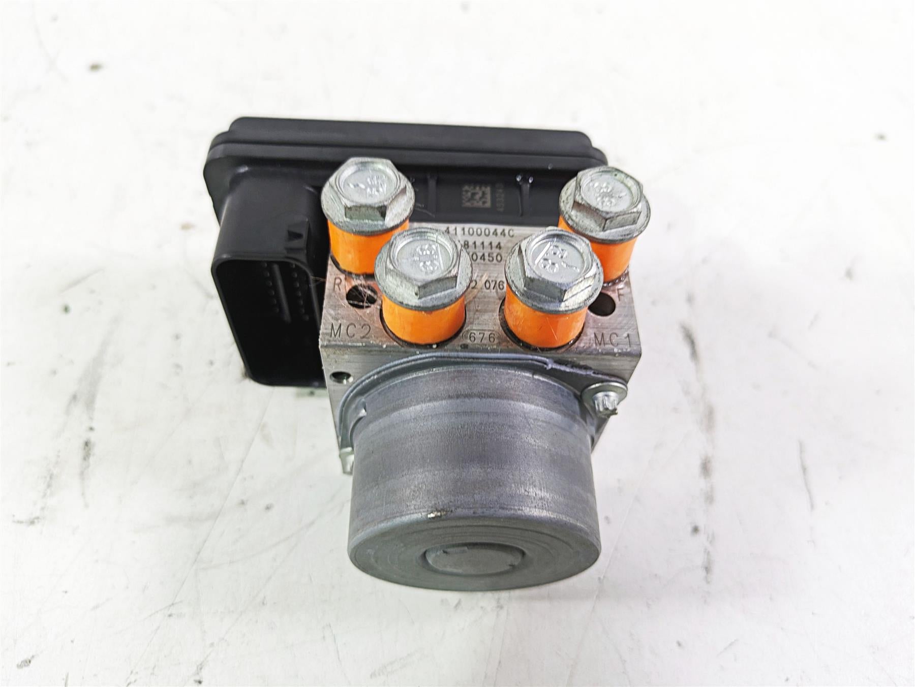 2019 Harley FLHCS Softail Heritage Abs Brake Pump Module Unit 41100044C | Mototech271