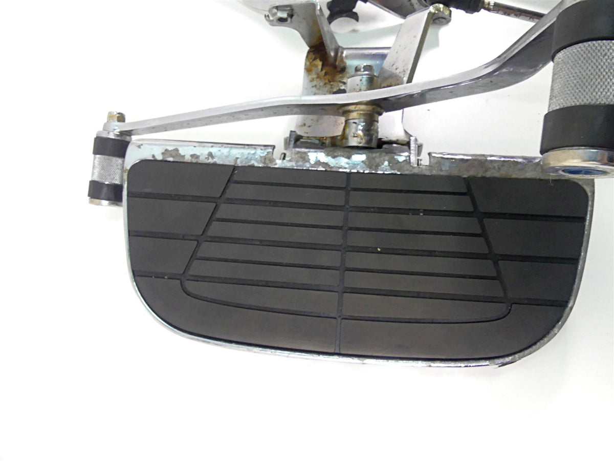2002 Honda VTX1800 R Front L+R Floor Board Shifter Brake Pedal 50612-MCV-010 {{ shop.shopifyCountryName }} - Mototech271