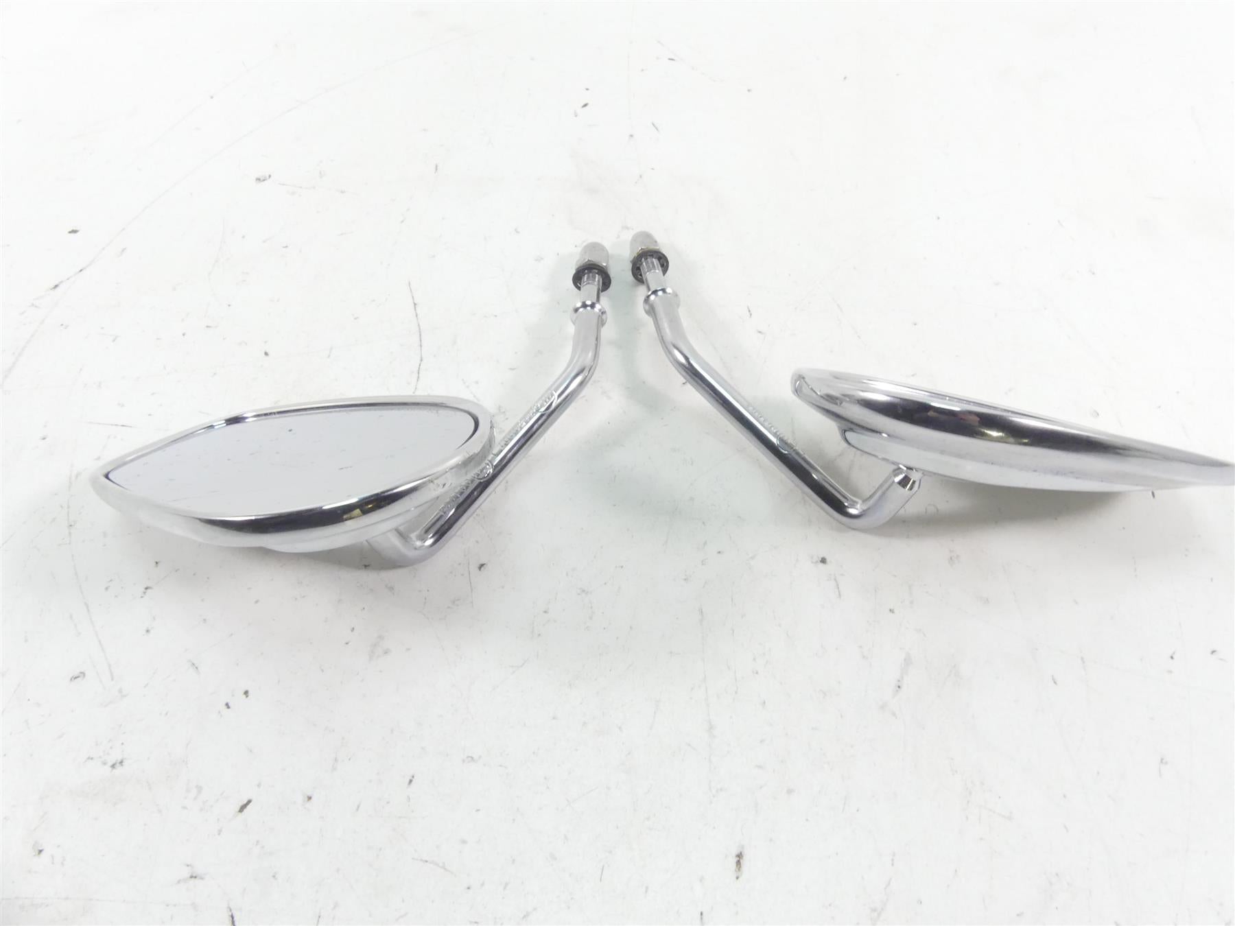2005 Harley Touring CVO FLHTCSE Electra Glide Chrome Mirror Set 91845-03B {{ shop.shopifyCountryName }} - Mototech271