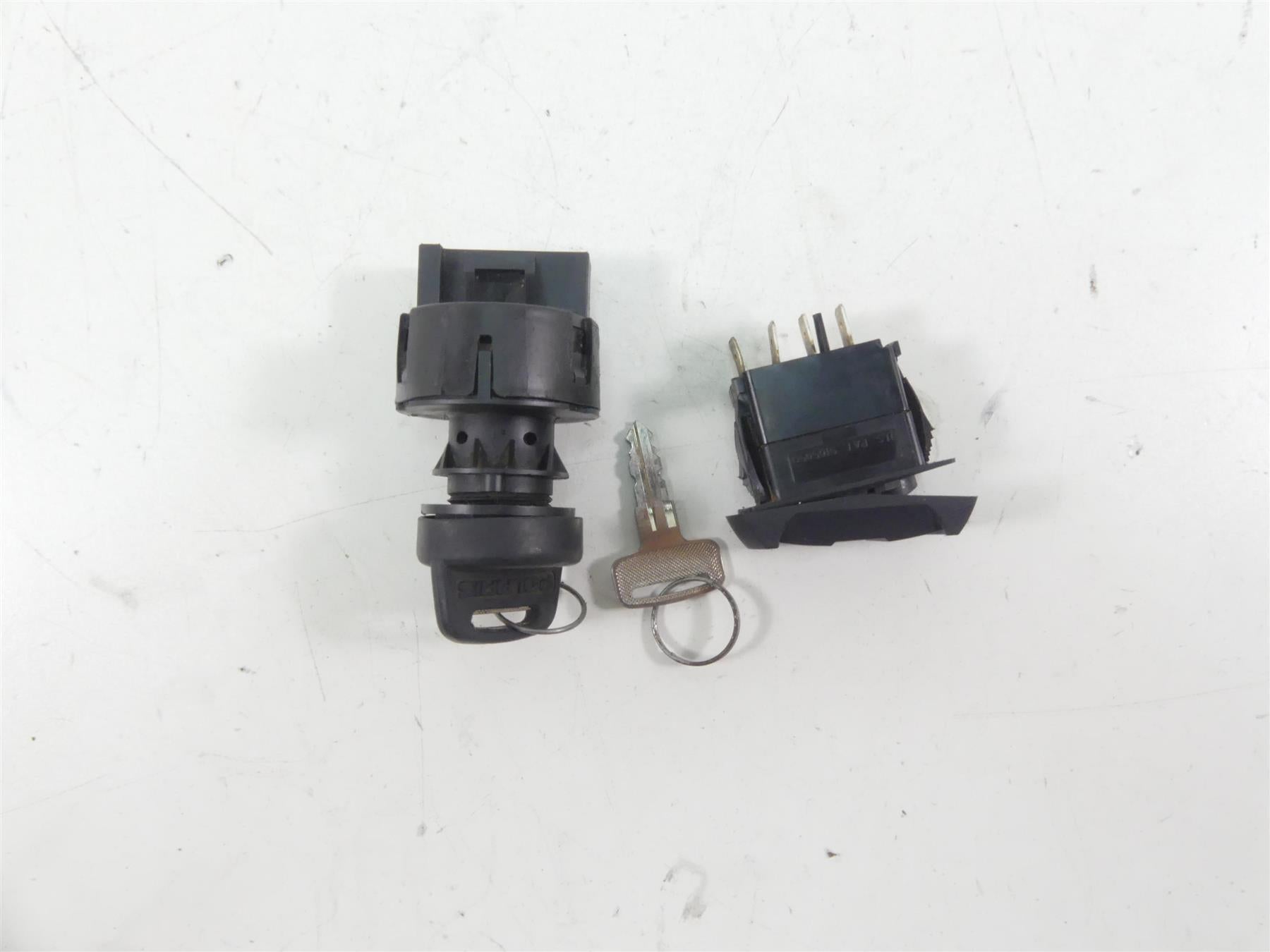 2017 Polaris General 1000 Ignition Awd Switch Key Set 4012165 4014611 {{ shop.shopifyCountryName }} - Mototech271