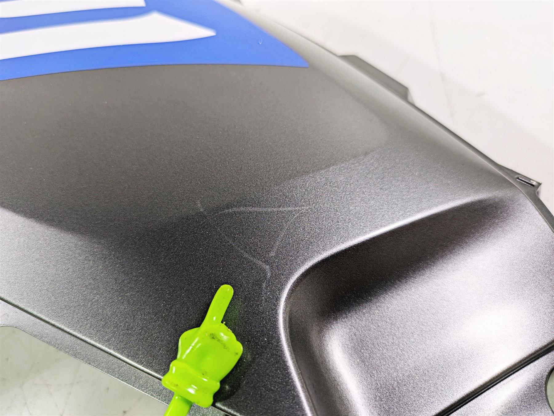 2018 BMW R1200GS GSW K50 Left Tank Side Fairing Cover Cowl Set 46638556635 {{ shop.shopifyCountryName }} - Mototech271