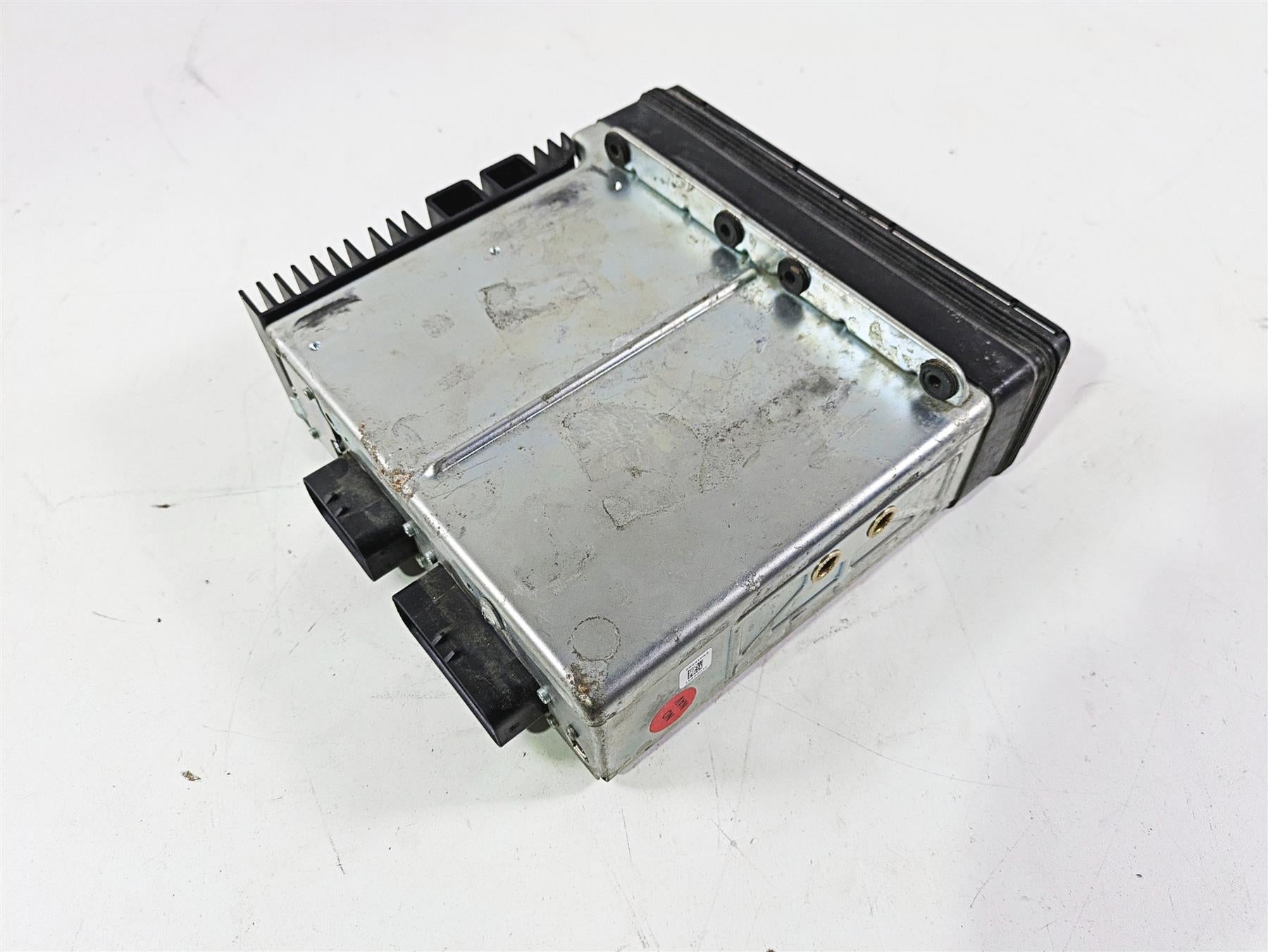 2011 Harley Touring FLHTCUSE CVO E-Glide Radio Stereo Harman Kardon 76160-06 {{ shop.shopifyCountryName }} - Mototech271