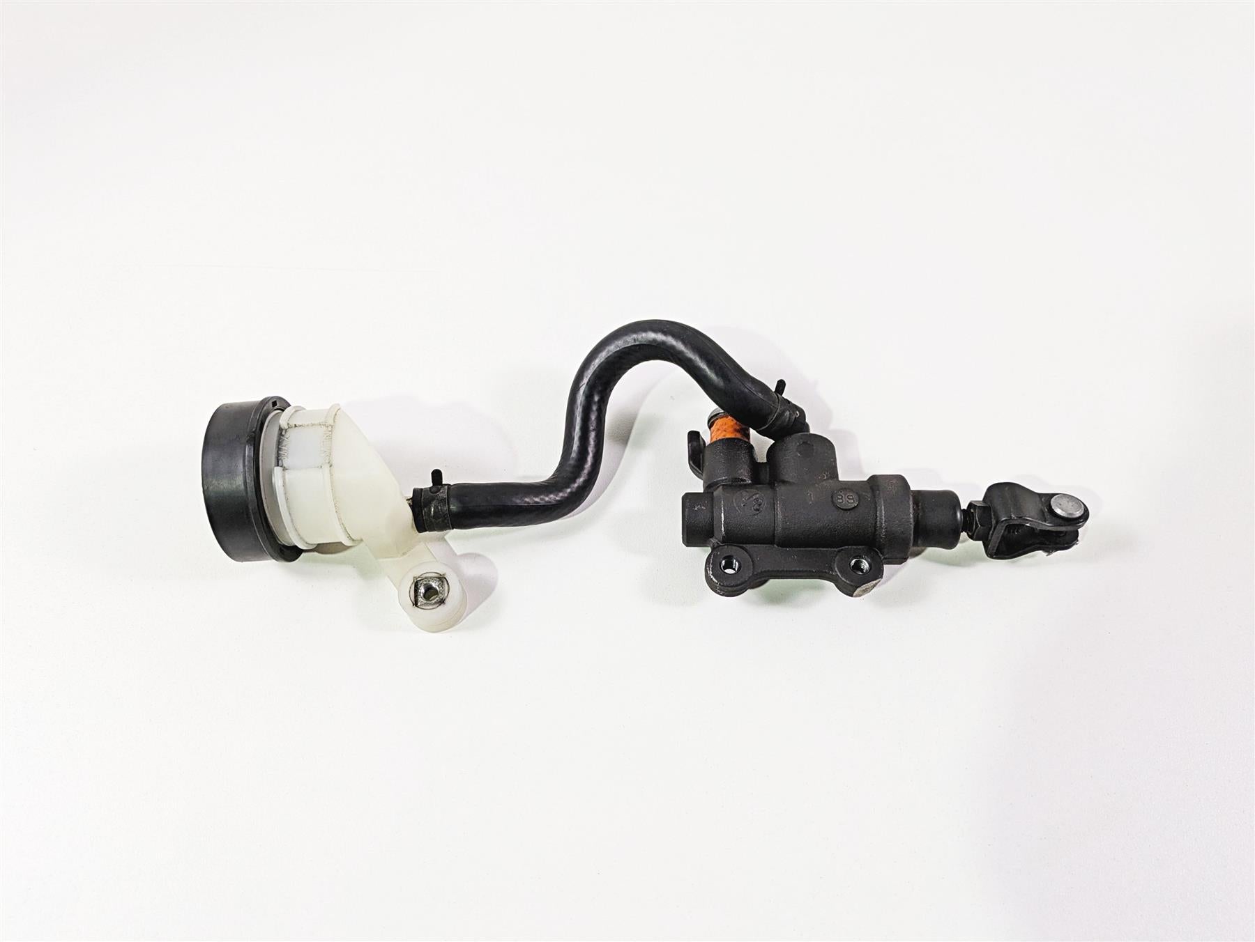 2019 BMW R1250RT K52 Nissin Rear Brake Master Cylinder 1/2