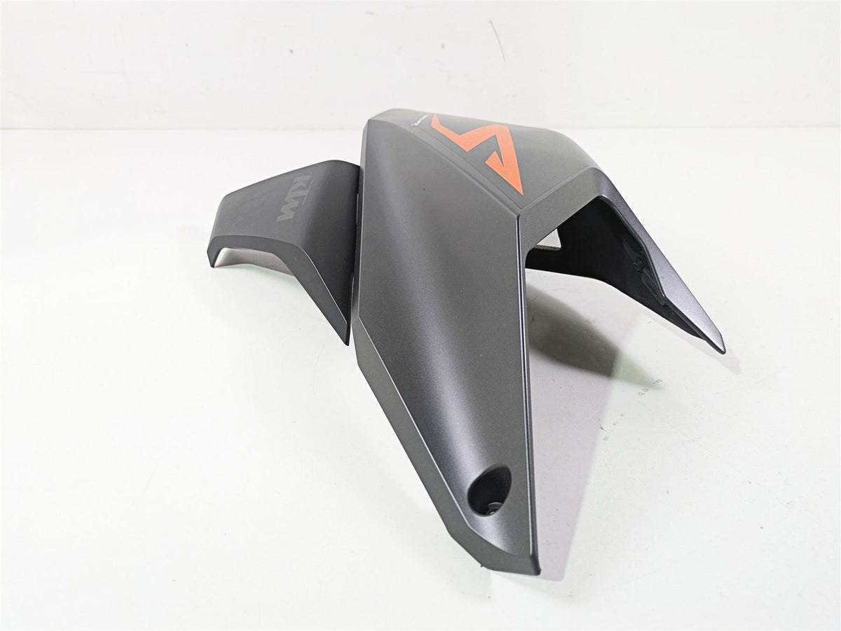 2018 KTM 1290 Super Duke R Left Tank Main Cover Fairing 61608050000KCA {{ shop.shopifyCountryName }} - Mototech271