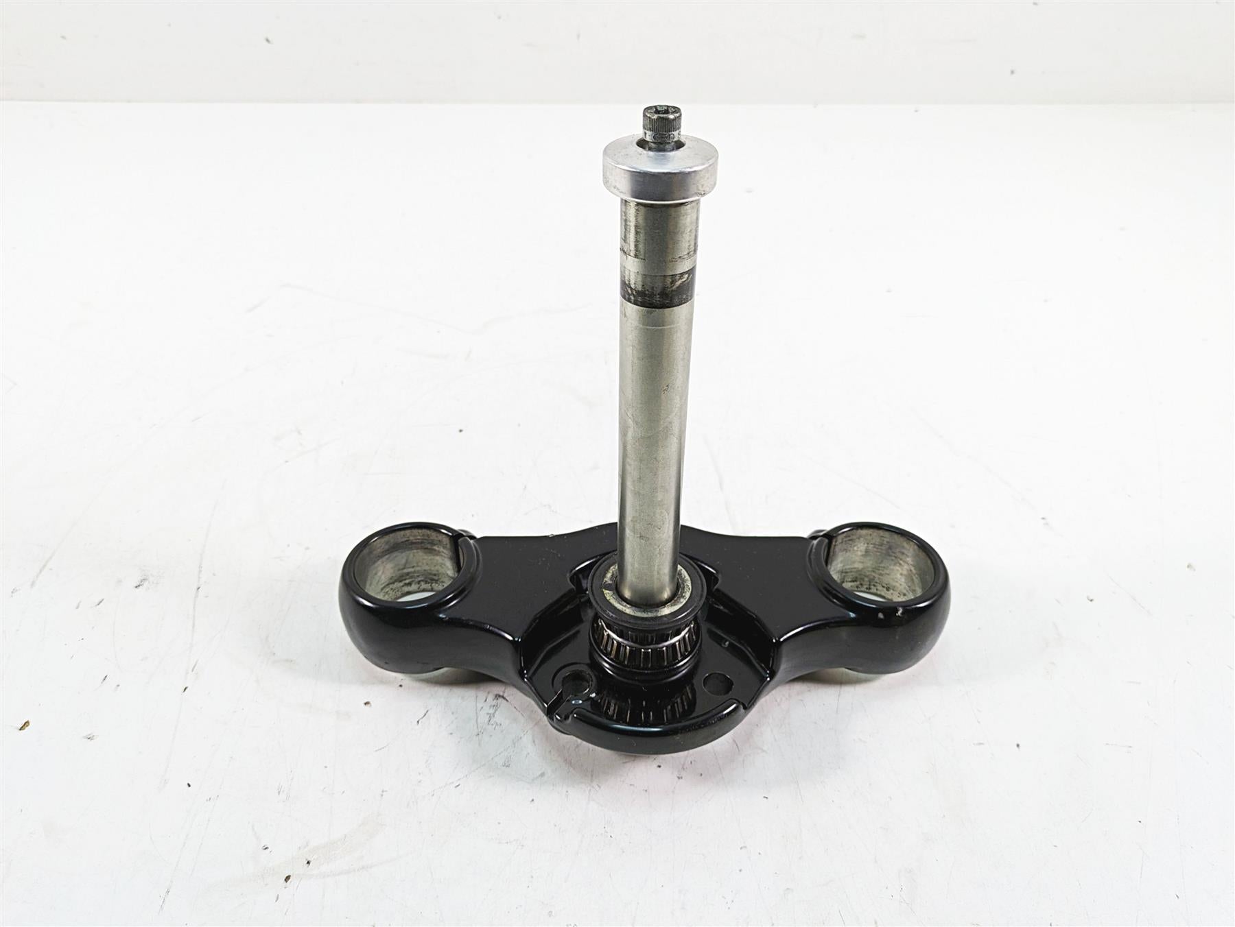 2020 Harley Softail FXBB Street Bob Lower Triple Tree Clamp 49mm 45900170 {{ shop.shopifyCountryName }} - Mototech271