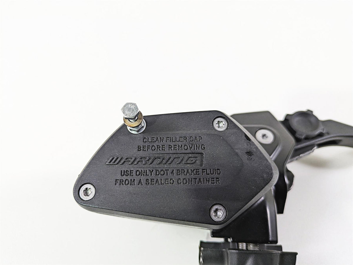 2019 BMW R1250RT K52 Front Brake Master Cylinder 32728559604 {{ shop.shopifyCountryName }} - Mototech271