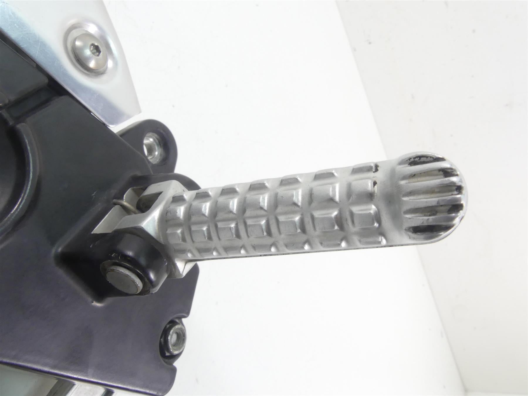 2014 Moto Guzzi Griso 1200 SE 8V Front Left Footpeg & Shifter Set GU06250900 {{ shop.shopifyCountryName }} - Mototech271