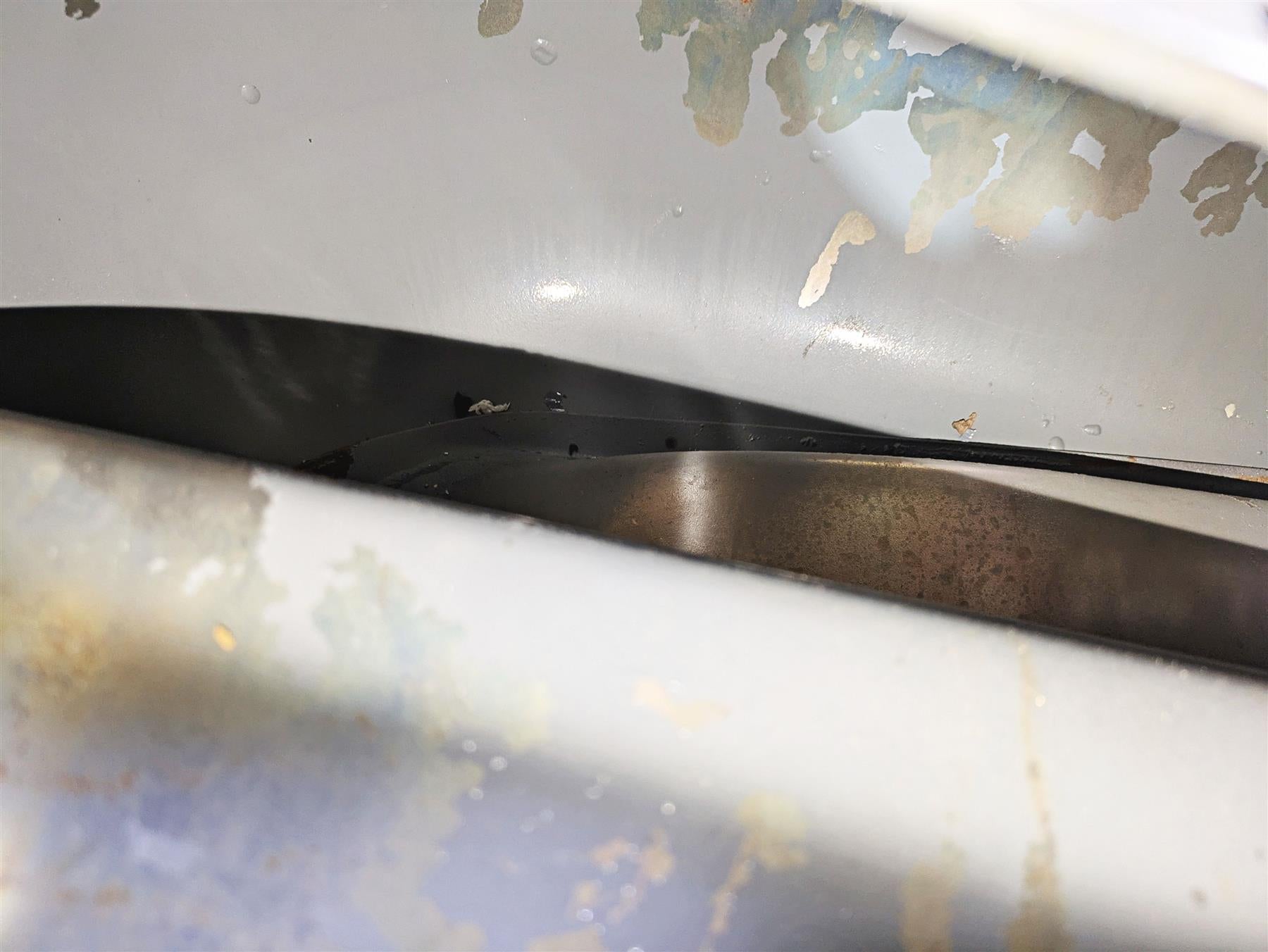 2003 Harley Touring FLHTCUI E-Glide 100th Fuel Tank Gunmetal Pearl Read 61356-03 {{ shop.shopifyCountryName }} - Mototech271