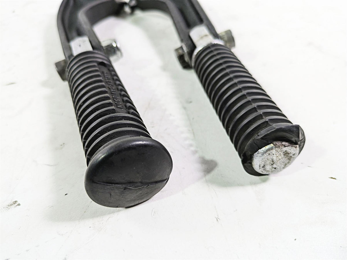 2016 Harley FXDL Dyna Low Rider Rear Passenger Footpeg Set 49224-06A 49230-06 {{ shop.shopifyCountryName }} - Mototech271