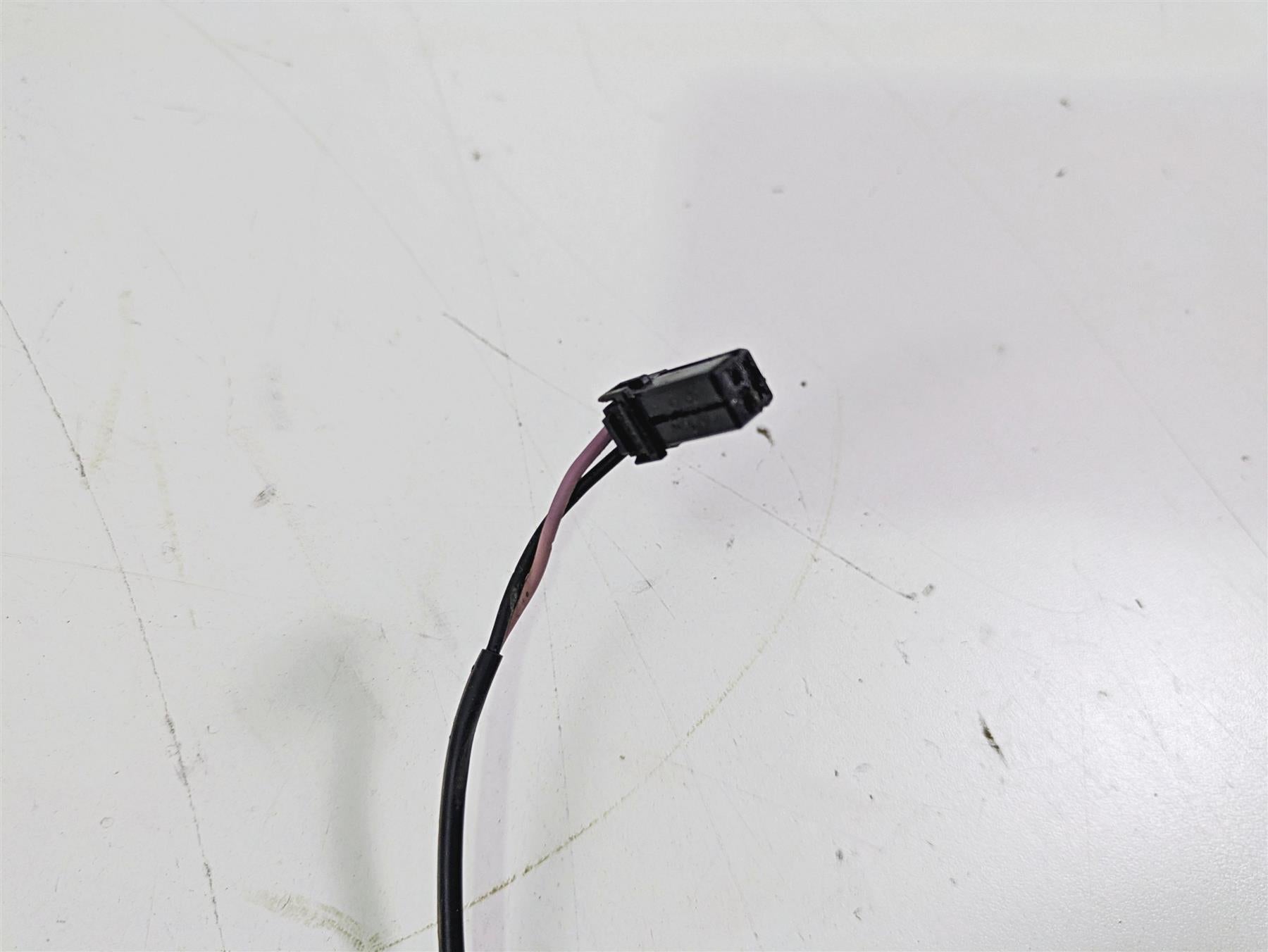 2011 Harley FXDC Dyna Super Glide Left Rear Blinker Turn Signal Set 68977-00 {{ shop.shopifyCountryName }} - Mototech271