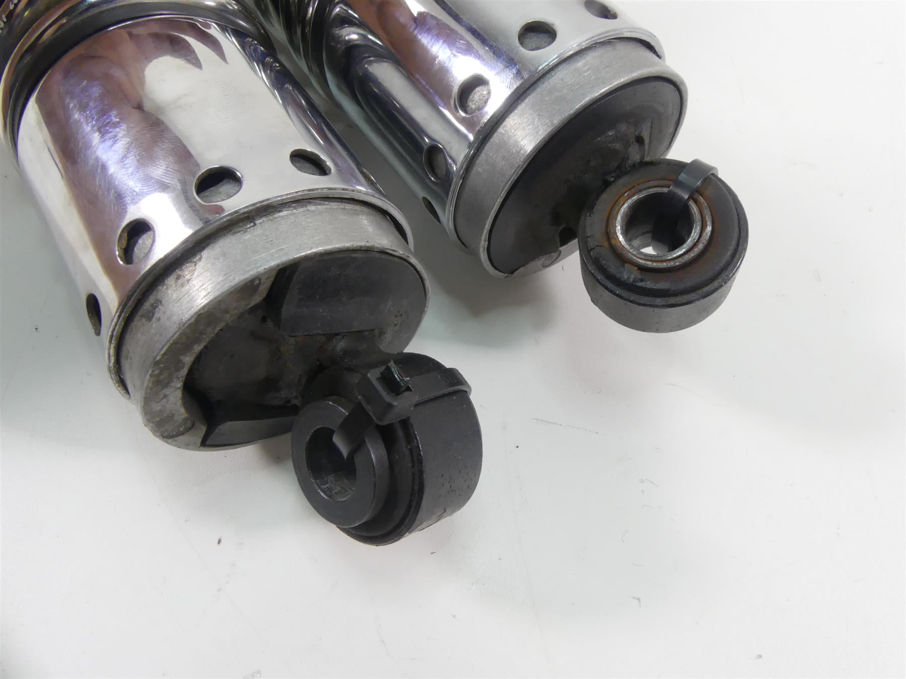 1993 Harley Dyna FXDL Low Rider Rear 11" Damper Shock Suspension Set {{ shop.shopifyCountryName }} - Mototech271