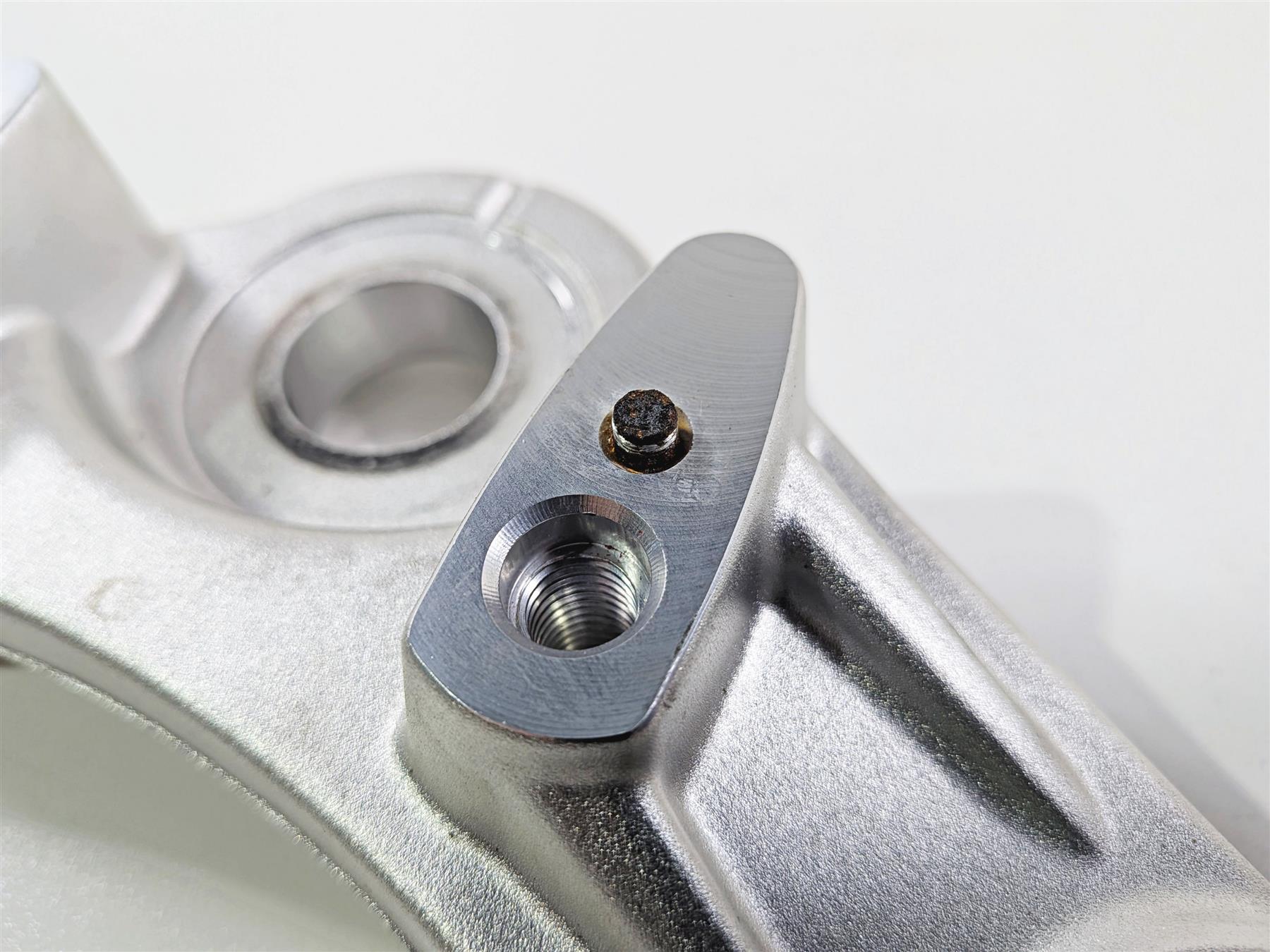 2023 BMW R nineT Scrambler K23 Upper Triple Tree Steering Clamp 31428558709 {{ shop.shopifyCountryName }} - Mototech271