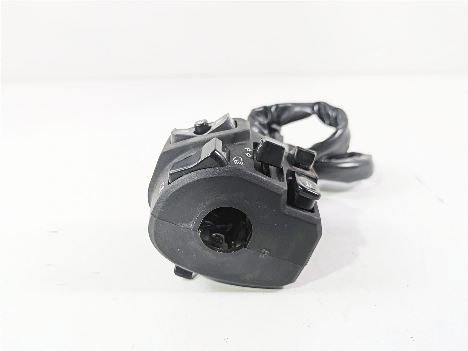 2023 Kawasaki ZX1400 ZX14R Ninja Left Hand Light Mode Control Switch 46091-0622 {{ shop.shopifyCountryName }} - Mototech271