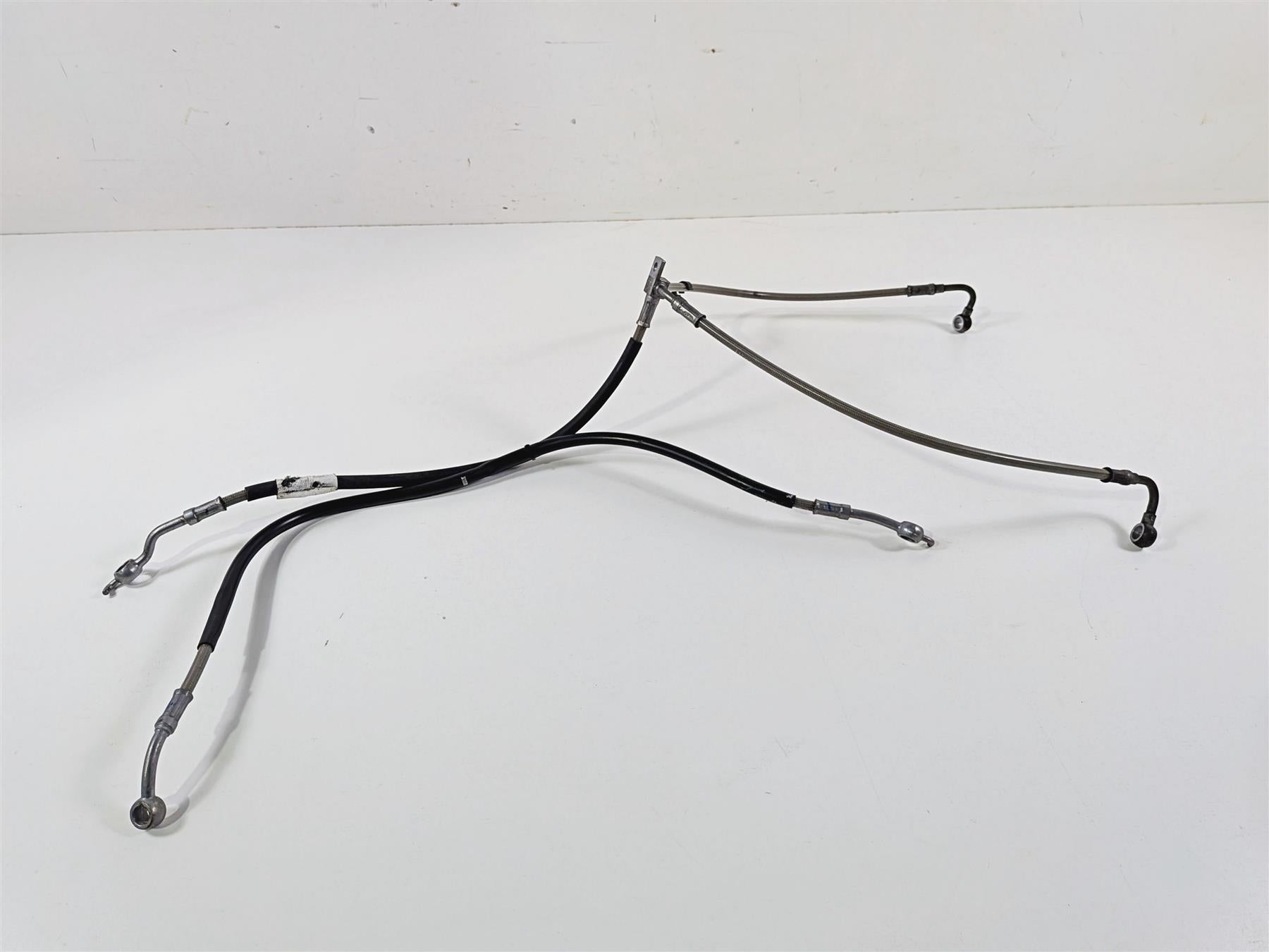 2023 BMW R nineT Scrambler K23 Abs Front Brake Line Hose Set 34328558141 {{ shop.shopifyCountryName }} - Mototech271