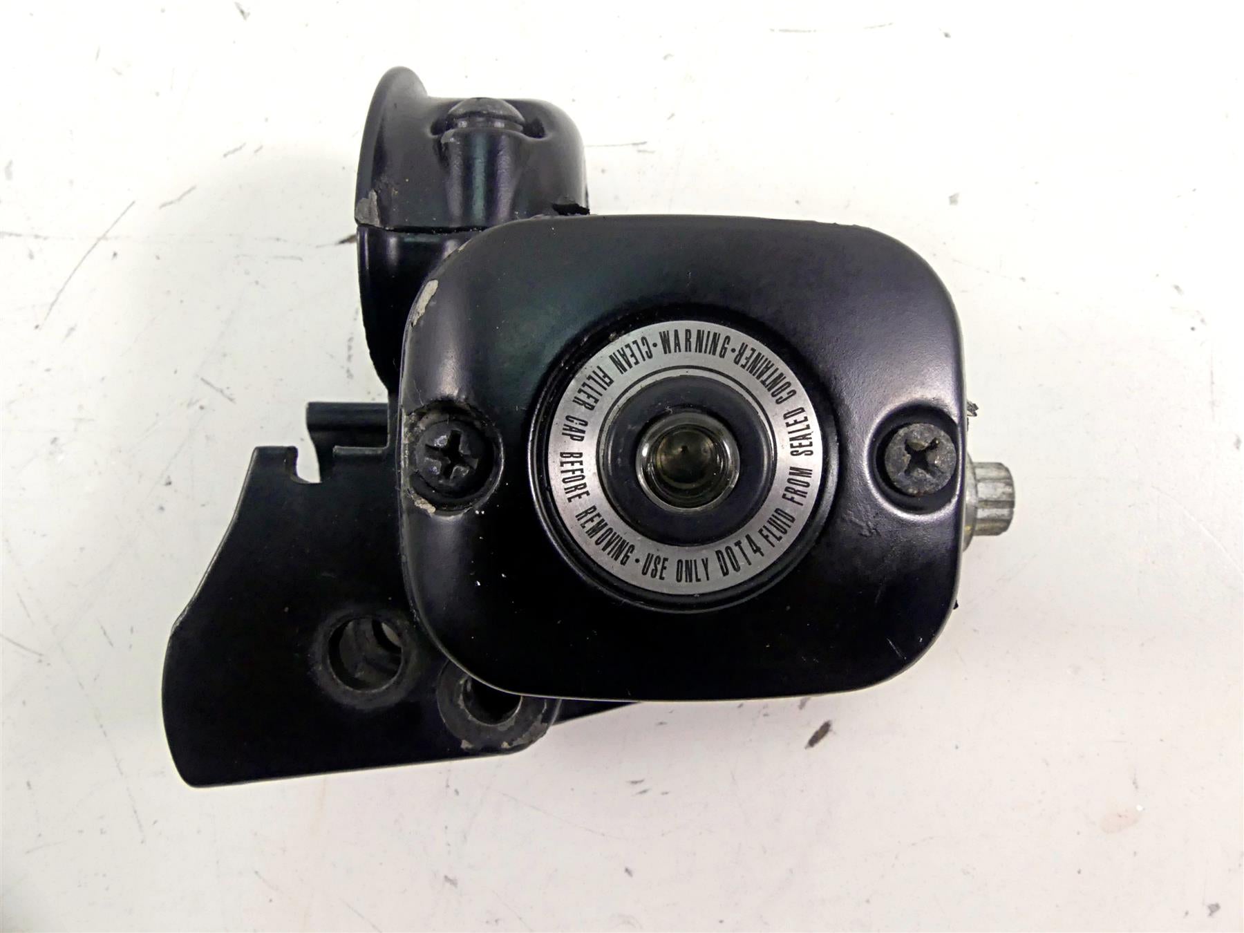 2013 Harley Softail FLSTFB Fat Boy Lo Front Brake Master Cylinder 9/16 45029-11D {{ shop.shopifyCountryName }} - Mototech271