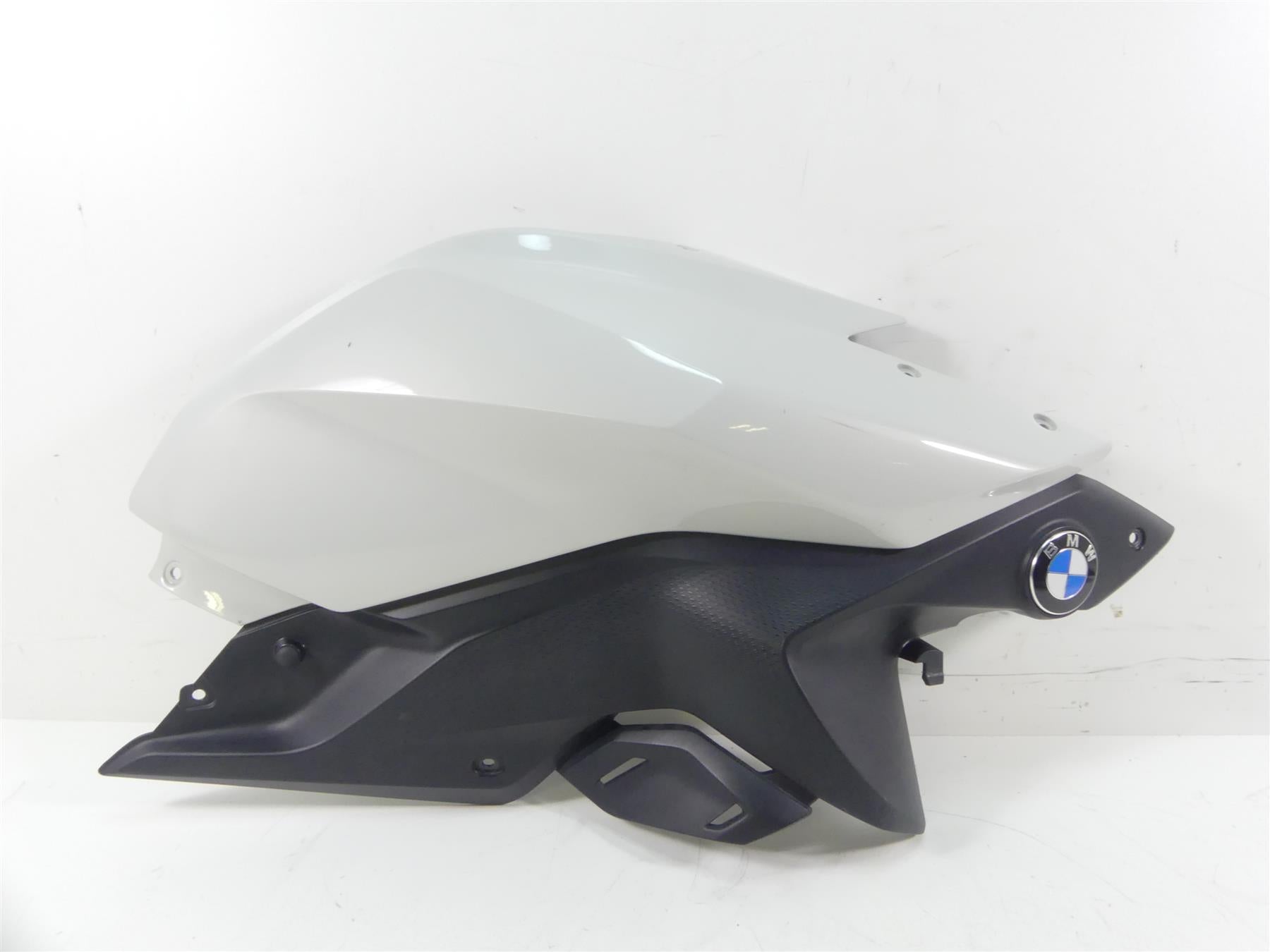 2016 BMW R1200RS K54  Fuel Tank Right Side Fairing Cover Cowl Set 46638545320 | Mototech271
