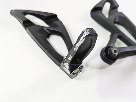 2014 BMW K1300S K40 Passenger Footpeg Foot Peg Set 46717715783 46717715784 {{ shop.shopifyCountryName }} - Mototech271