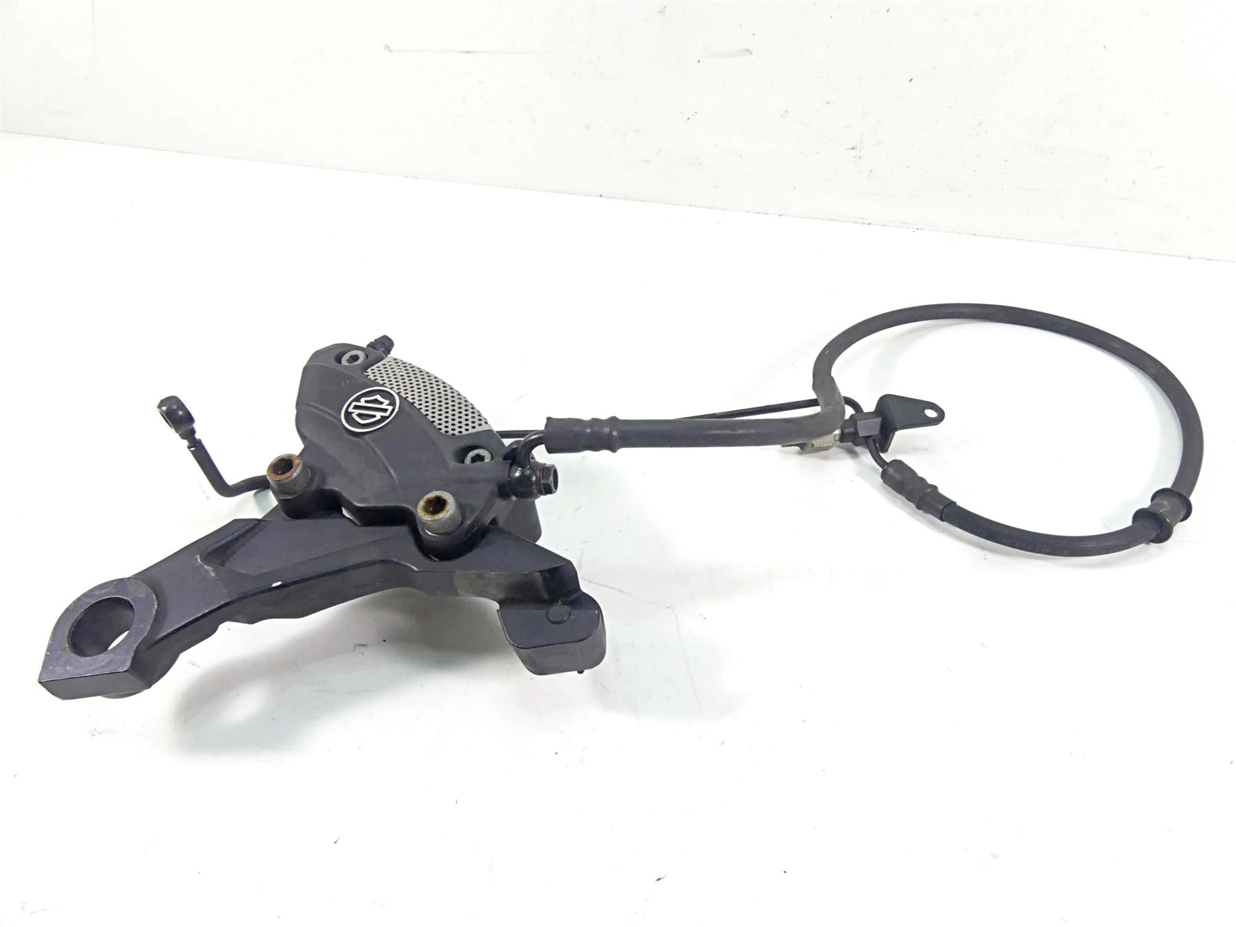 2013 Harley VRSCF Muscle Vrod Rear Brake Caliper + Bracket 43050-08 {{ shop.shopifyCountryName }} - Mototech271