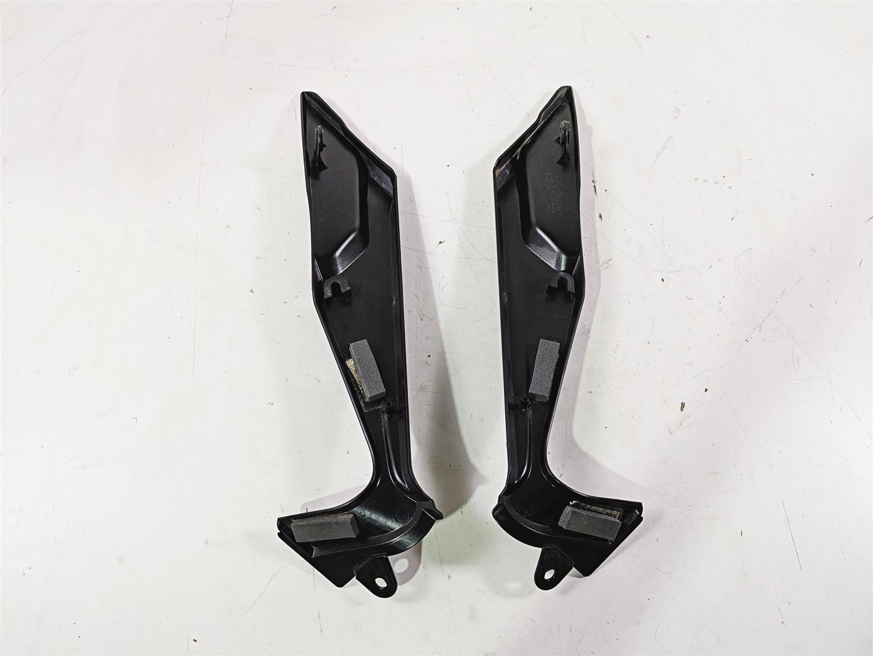 2013 Triumph Tiger 1215 Explorer Under Seat Infill Cover Fairings T2309023 {{ shop.shopifyCountryName }} - Mototech271