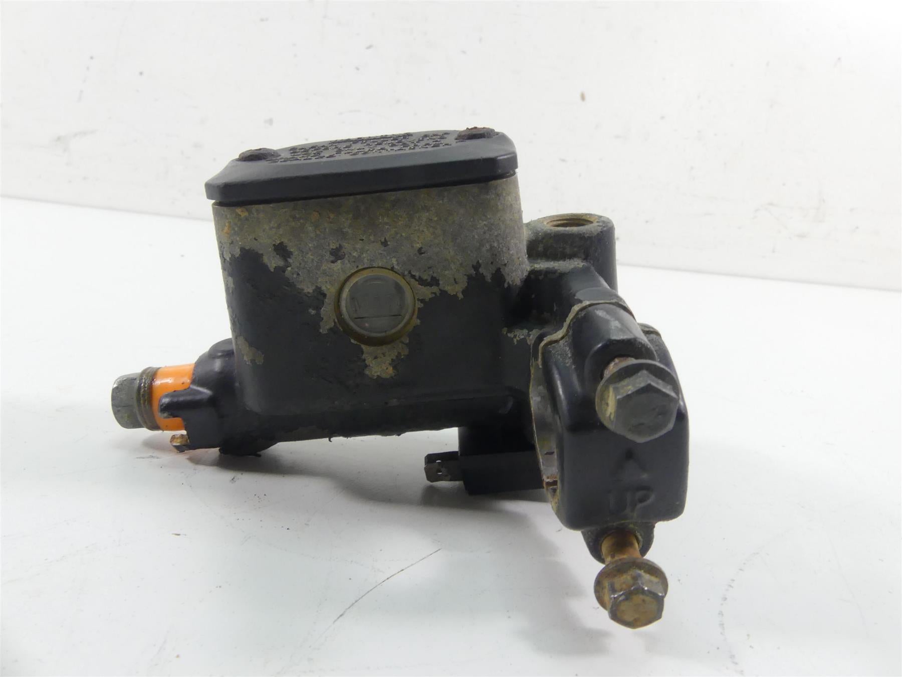 2014 Can Am Renegade 1000 STD Right Front Brake Master Cylinder 705600913 {{ shop.shopifyCountryName }} - Mototech271