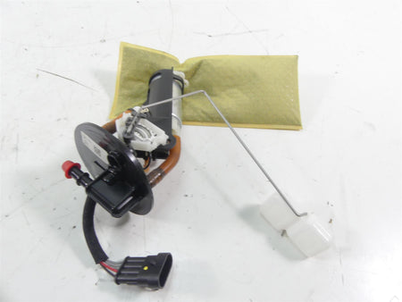 2019 Indian Motorcycle Co. FTR1200 Fuel Gas Petrol Pump -Tested 2522246 {{ shop.shopifyCountryName }} - Mototech271