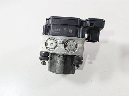 2015 Harley Touring FLTRUSE CVO Road Glide Abs Brake Pump Unit Module 41100013A-Mototech271