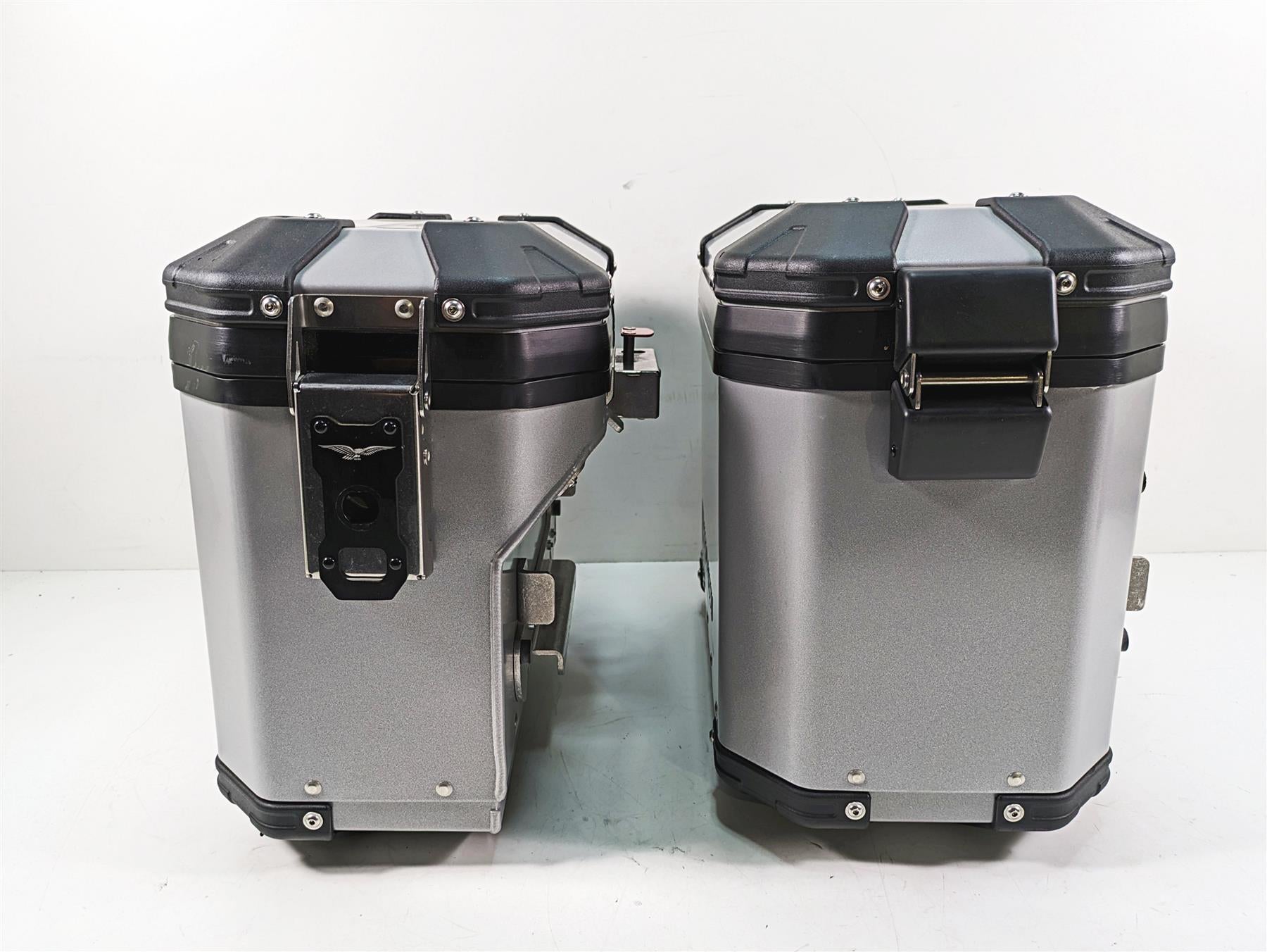 2020 Moto Guzzi V85 TT Adventure Aluminum Saddlebag Saddle Bag Set 2S001301 {{ shop.shopifyCountryName }} - Mototech271