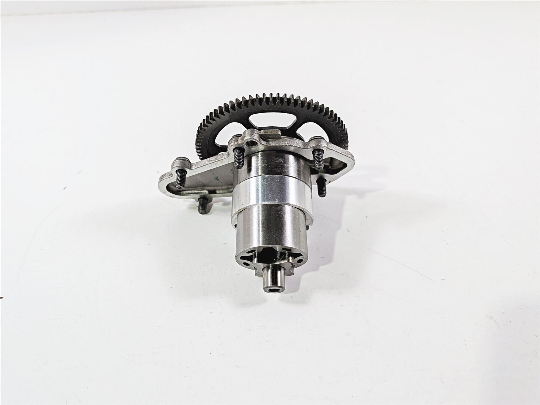 2019 BMW R1250GS K50 Oil Pump From Engine With 7K only 11418394434 {{ shop.shopifyCountryName }} - Mototech271