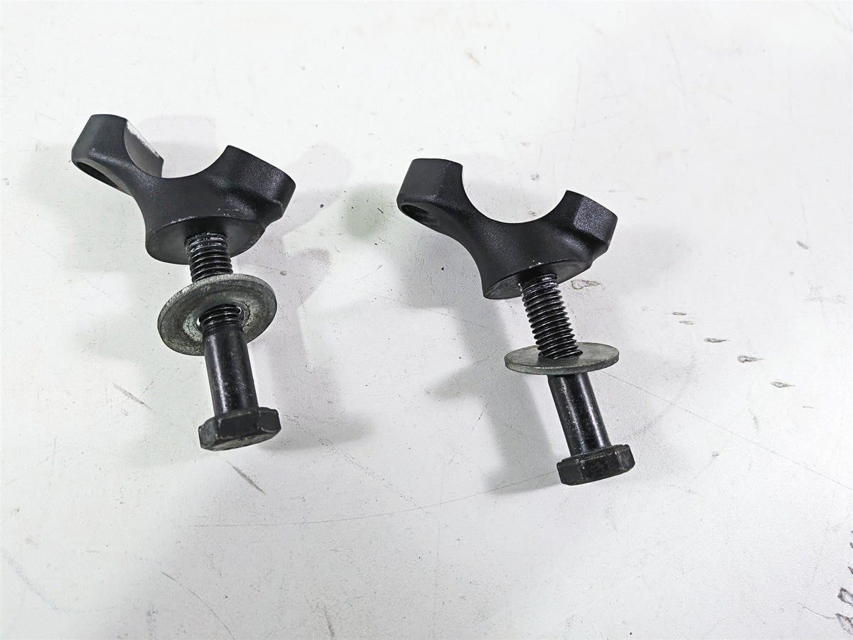 2018 Indian Chieftain Dark Horse Handlebar Riser Holder 5139656 {{ shop.shopifyCountryName }} - Mototech271