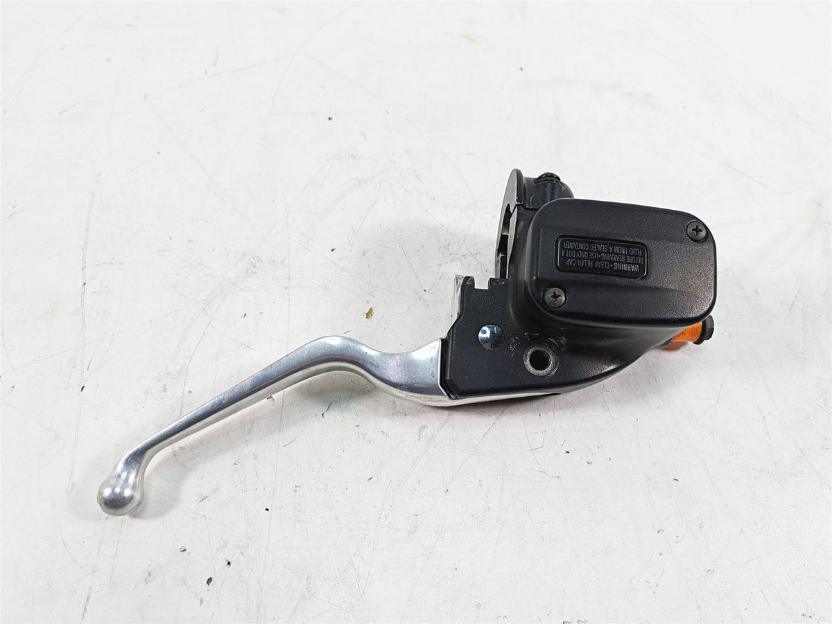 2020 Harley Softail FXBB Street Bob Front Brake Master Cylinder 1/2" 41700233 {{ shop.shopifyCountryName }} - Mototech271