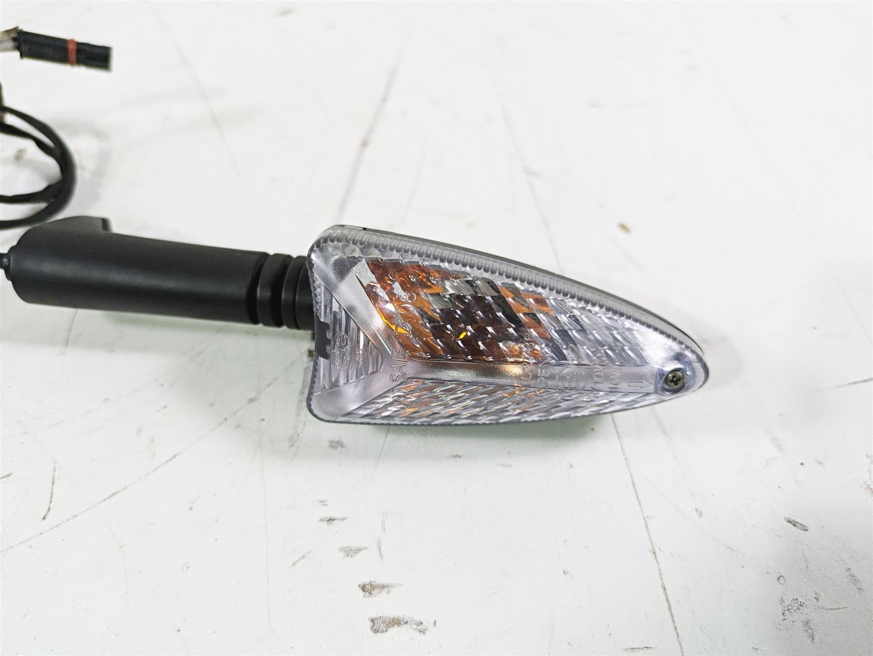 2016 BMW R1200GS GSW K50 Front Blinker Turn Signal Set 63138534353 {{ shop.shopifyCountryName }} - Mototech271