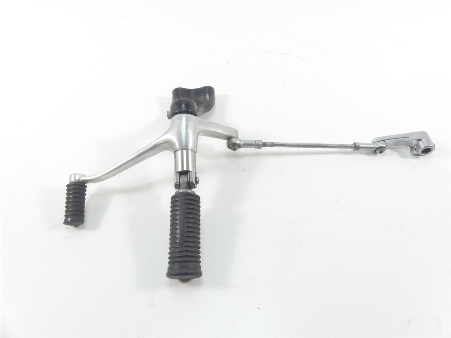 2006 Harley Sportster XL1200 Custom Front Left Foot Peg & Shifter FW 42651-04