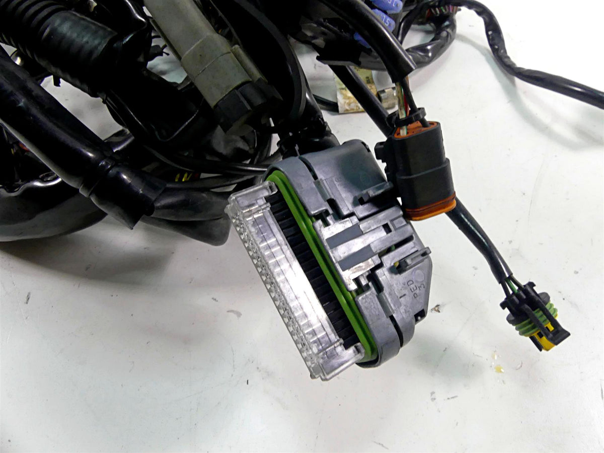 2006 Harley Touring FLHTCU SE E-Glide Main Wiring Harness Loom 70992-06 {{ shop.shopifyCountryName }} - Mototech271