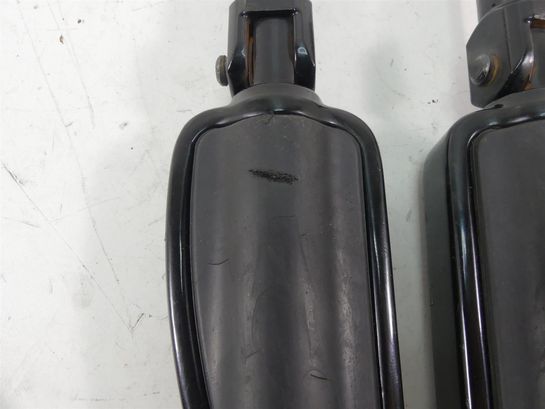 2017 Harley FXSE CVO Pro Street Breakout Rear Passenger Footpeg Set 50500505 {{ shop.shopifyCountryName }} - Mototech271