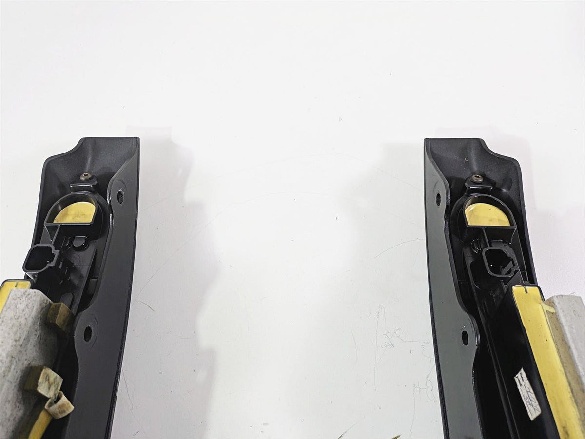 2009 Harley Touring FLHX Street Glide Rear Fender Wing Fascia 59739-09 {{ shop.shopifyCountryName }} - Mototech271