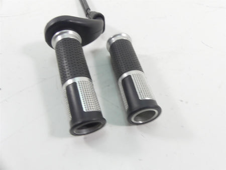2006 Ducati 999 Biposto Throttle Cable + Grip Set 65420161A {{ shop.shopifyCountryName }} - Mototech271