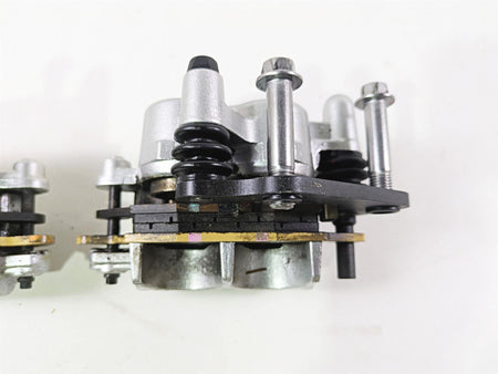 2008 Kawasaki VN1600 Vulcan Nomad Tokico Front Brake Caliper Set 43044-1115 {{ shop.shopifyCountryName }} - Mototech271